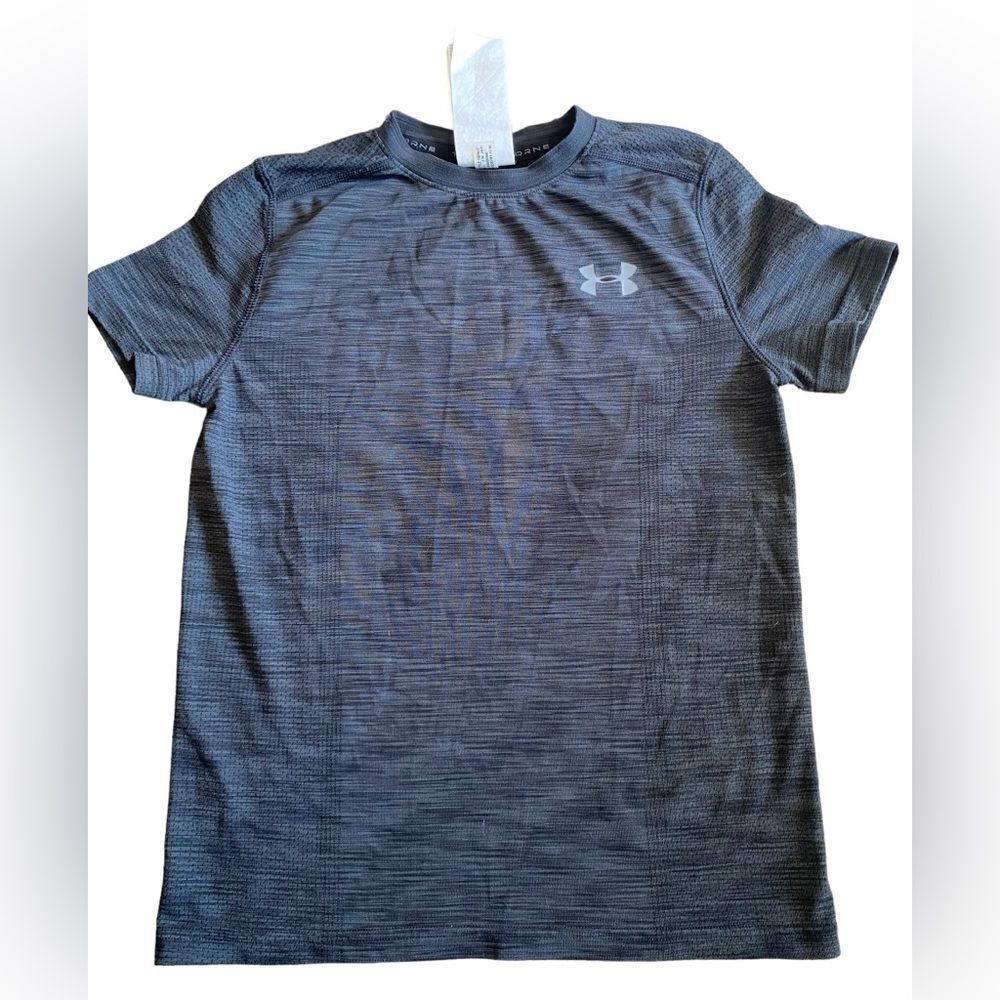 Boys Under Armour Tshirt